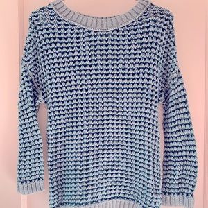 Knit sweater mid length sleeve